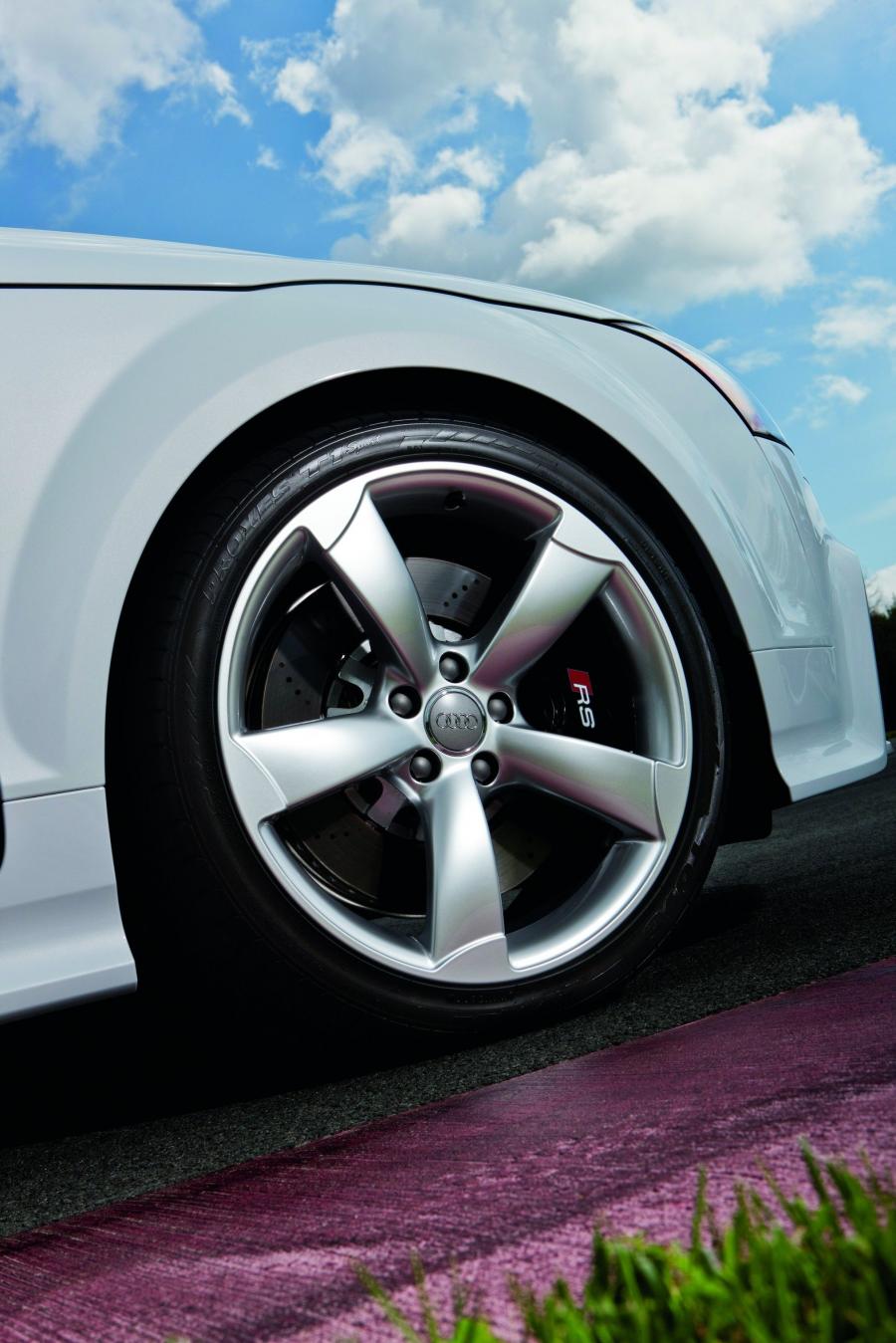 Колеса Audi TT RS Coupe (8J) 2011 года  (NA) (фото 15 из 30)